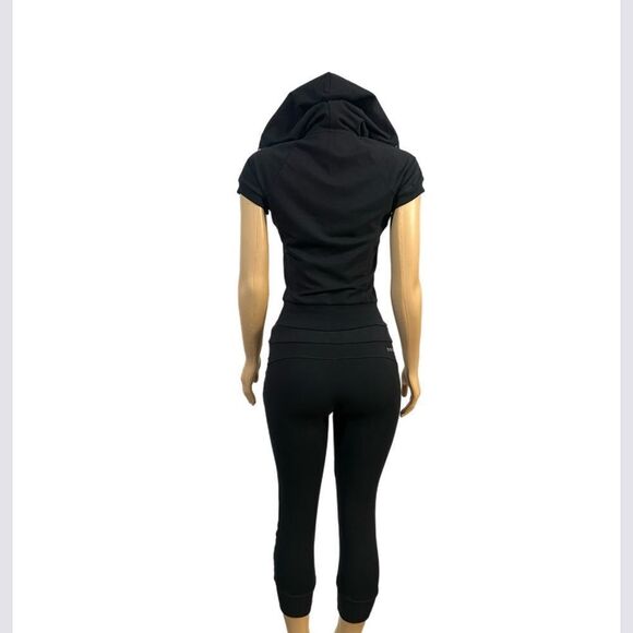 Bebe Set Studded Hoody Short sleeve zip close & Ruched Side Panel Crop Black XS - Picture 10 of 12
